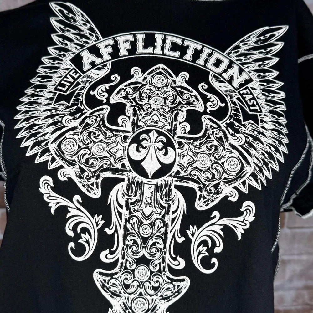 Affliction Women’s Graphic Baby Tee -Size: XL- NWOT - Picture 5 of 12